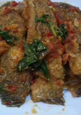 Gurame goreng Rica kemangi