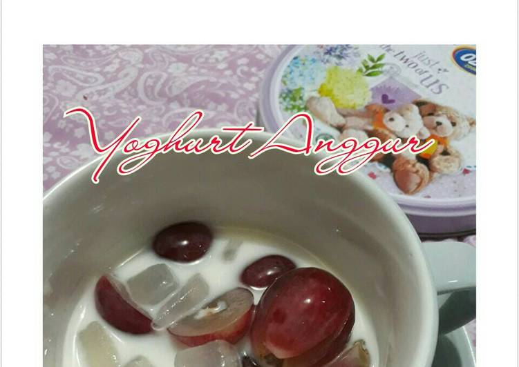 gambar untuk cara membuat Salad anggur yoghurt