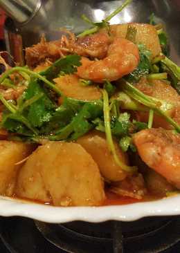 Tumis udang asam manis