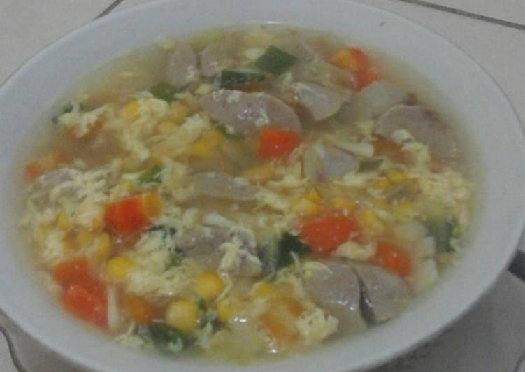 resep makanan Sop jagung telur +bakso n wortel