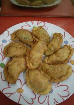 Pastel goreng isi soun +jamur