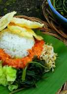 Nasi pecel campur