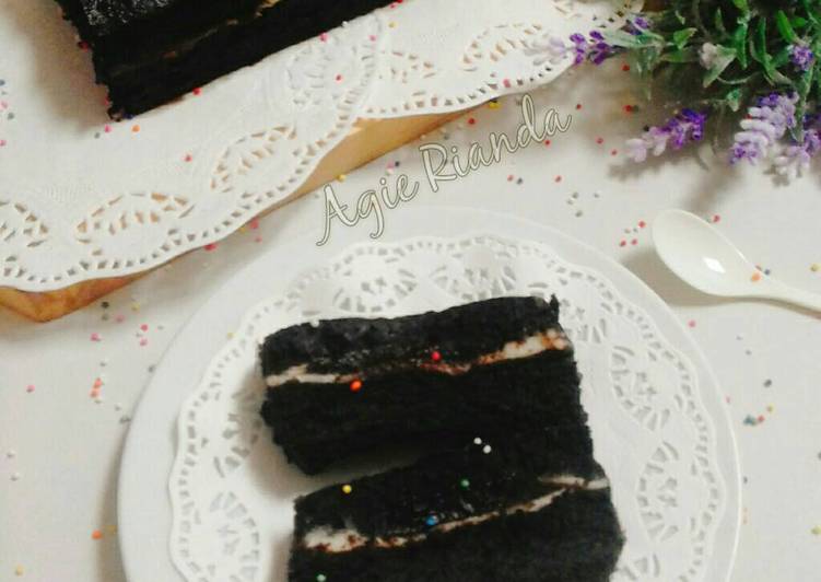 Resep Oreo steam cake lapis keju Dari Tati Agie
