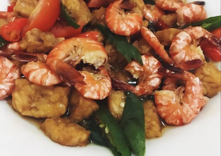 gambar untuk resep makanan Udang Tempe Cabe Ijo Pedas Nikmat