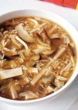 Hot and Sour Soup (Sup Asam Pedas)