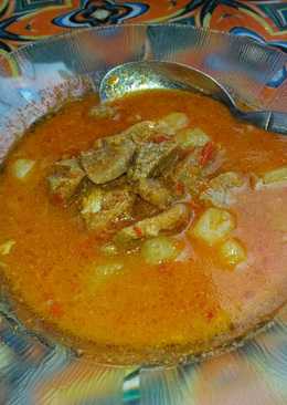 Daging sapi bumbu merah