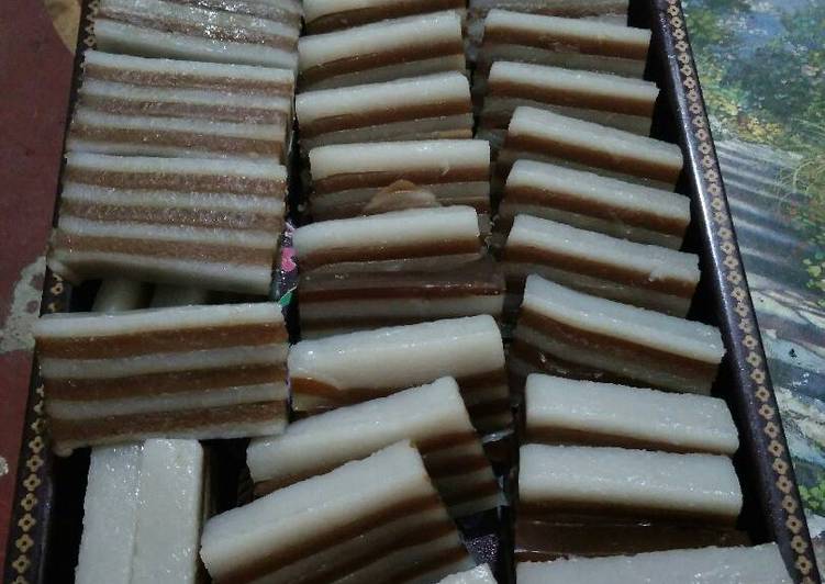 resep lengkap untuk Kue lapis tepung beras