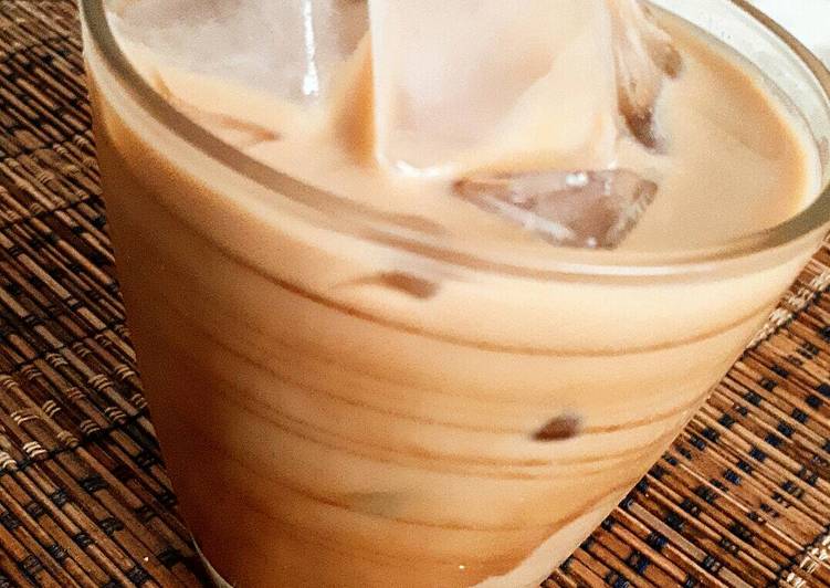 resep makanan Es Kopi Susu Kelapa