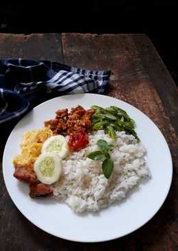 Nasi uduk (#PR_bukannasibiasa)