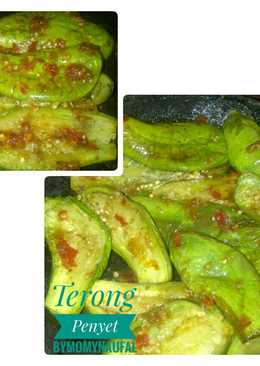 Terong penyet bumbu cobek