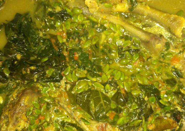 gambar untuk resep Daun Singkong Sayur Kuning