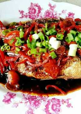 Ikan Gurame Masak kecap Pedas
