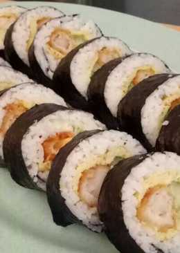Ebi furai roll with mayo