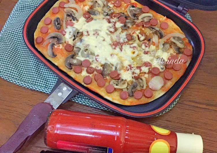 resep masakan Pizza Sosis Jamur Keju (Happy Call)