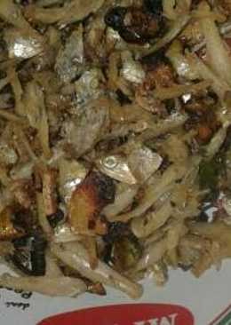 Ikan teri asin