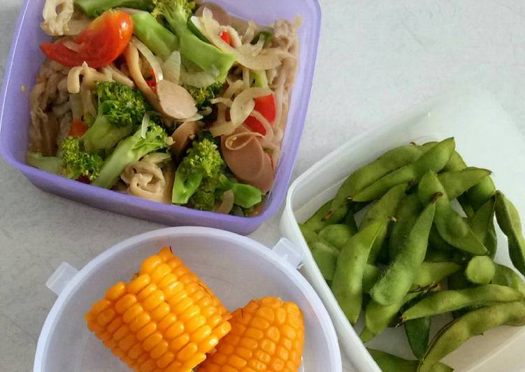 resep lengkap untuk Bekal makan siang tumis jamur (diet)