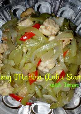 Oseng Manisa (Labu Siam) with Tempe