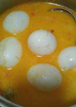 Telur Bulat kuah santan