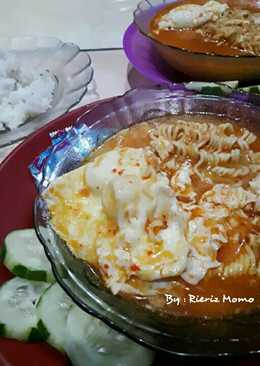 Indomie kari ayam ala saya