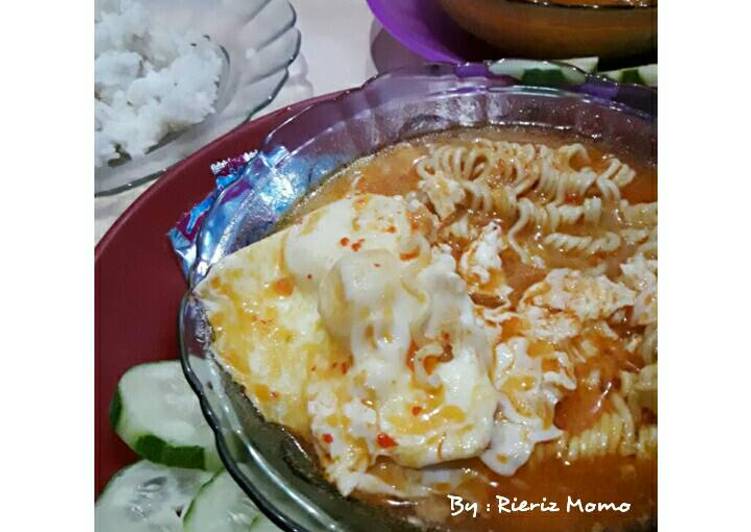 gambar untuk resep Indomie kari ayam ala saya