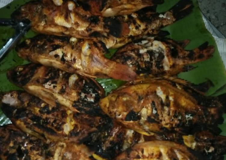 Download Gambar Ikan Bakar Ikan Mas Gambar Makanan