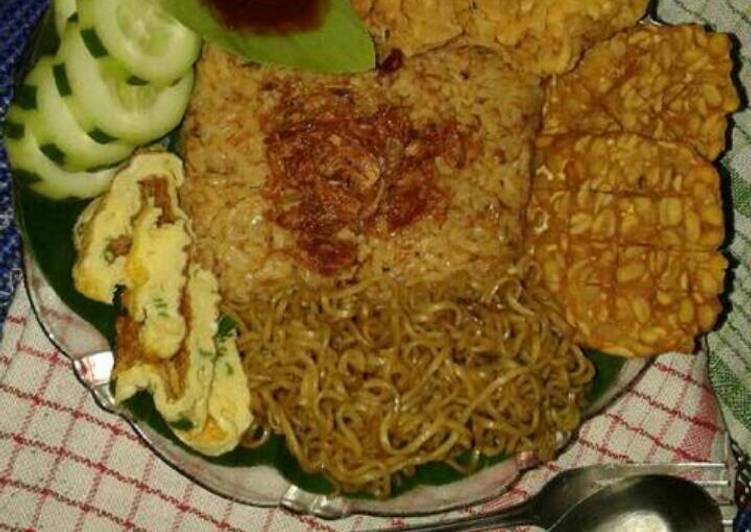 gambar untuk resep makanan Nasi Bakar Tongkol Jahe Komplit