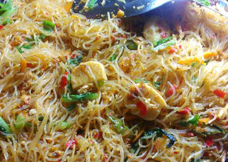 resep lengkap untuk Mie hun goreng