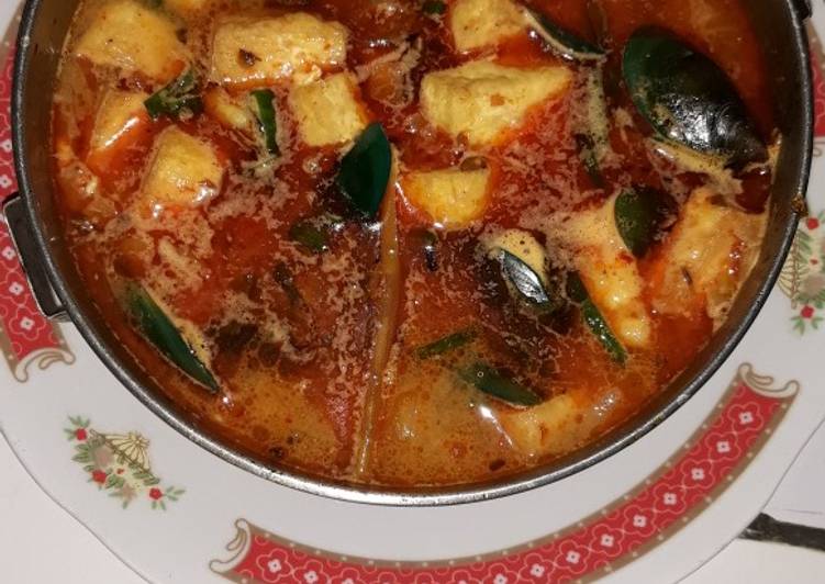 resep lengkap untuk Sop tahu kerang ijo pedas ala aku yah??