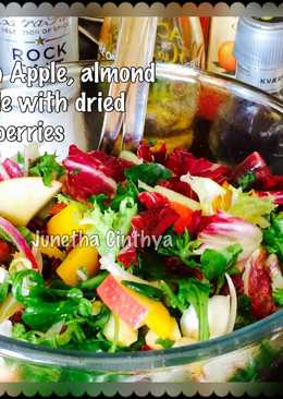 Fresh Apple, almond salade with dried cranberries