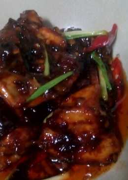 Ayam kecap pedas