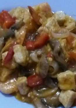 Spicy Shrimp and Mushroom Mix with Tofu