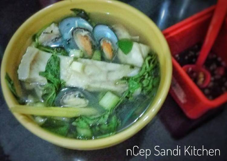 resep masakan Sop Ikan Kakap Kerang Kemangi