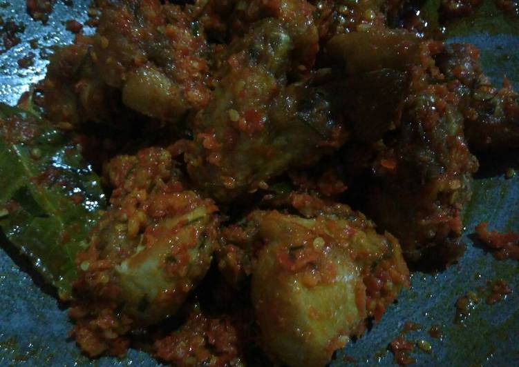 resep Ayam Rica-Rica pedesss teh Tuti????