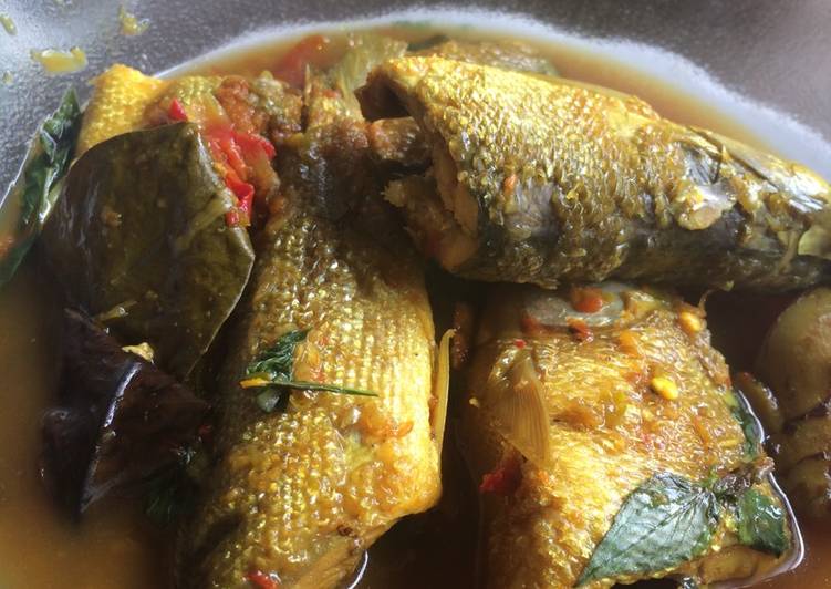 resep masakan Bandeng Kuah Asam Pedas Manis