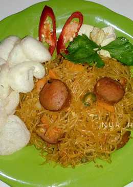 Bihun goreng sosis