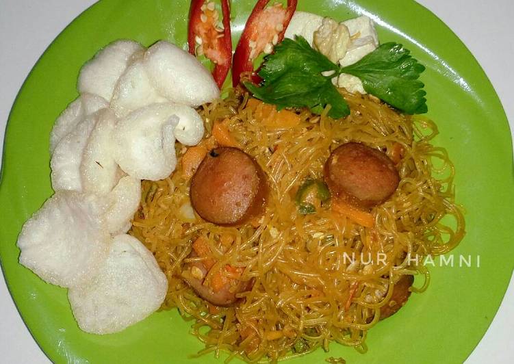 cara membuat Bihun goreng sosis