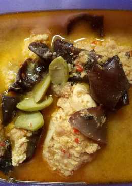 Mutiara jamur telur ikan