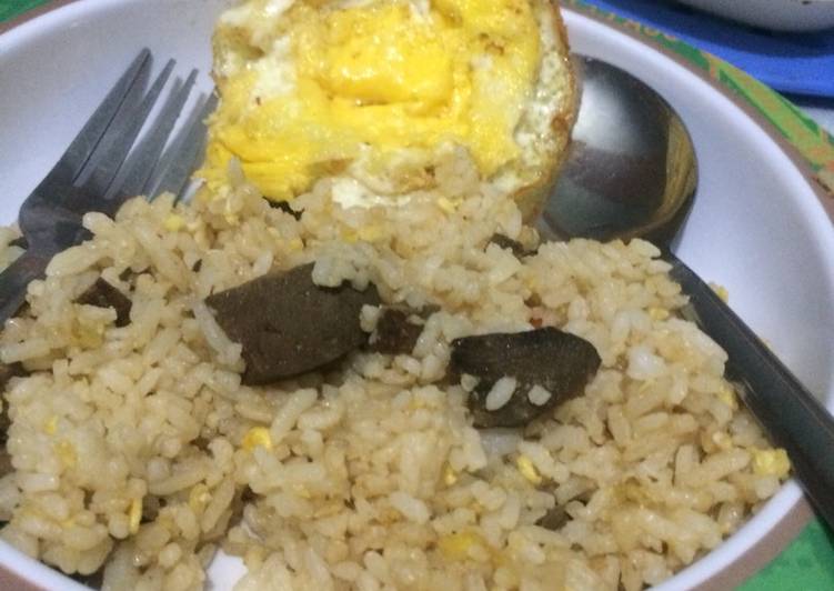 gambar untuk resep Nasi goreng hati sapi ala Mion