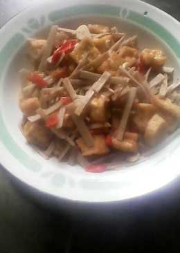 Kulit singkong oseng tahu