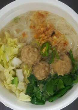 Bakso ayam maknyuuz..nyuz