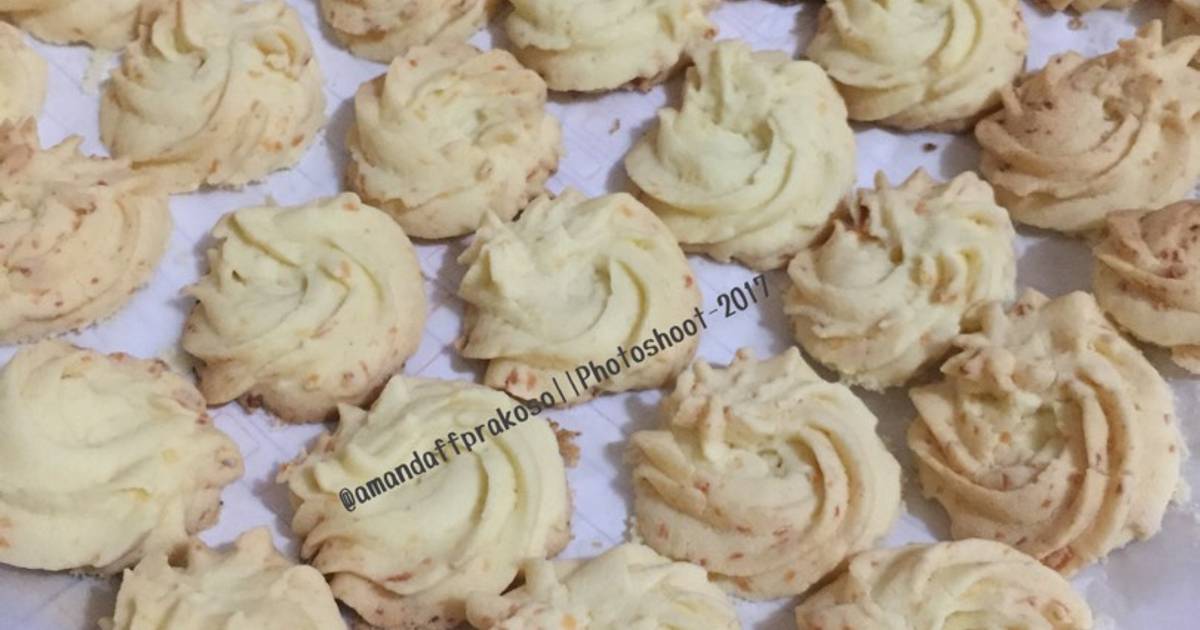  Resep  Kue  Sagu Keju  Lumer  oleh AmandaffPrakoso Cookpad