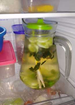 Infused water sere selasih