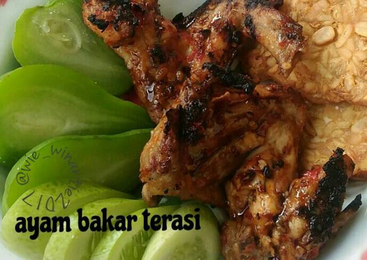 bahan dan cara membuat Ayam bakar terasi