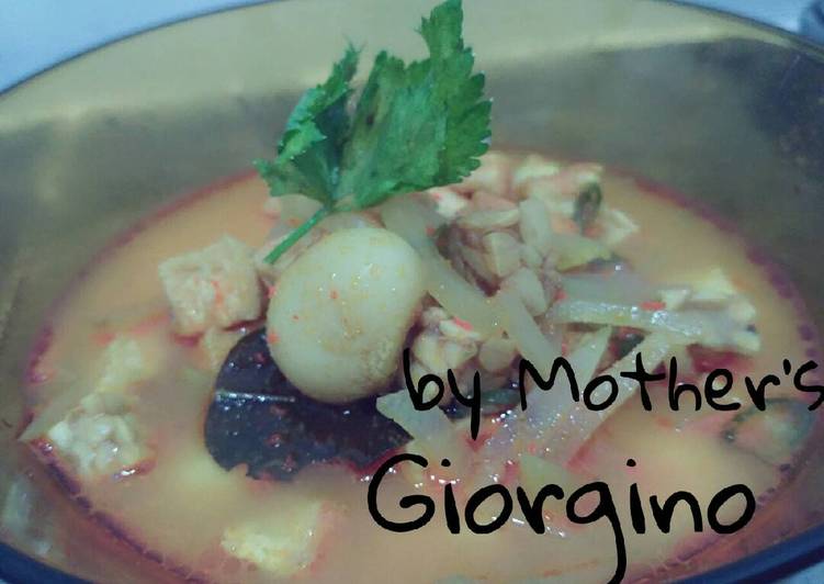 resep lengkap untuk Tumis Manisa Tempe Tahu Telur Kuah Santan by Mother's Giorgino