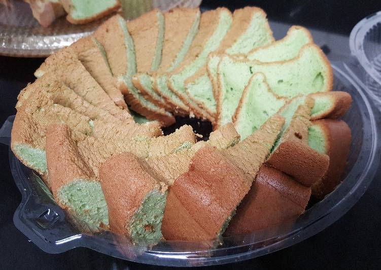 resep lengkap untuk Chiffon Cake Pandan