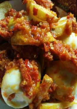 Telor balado kentang