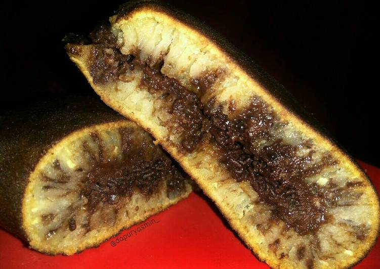 bahan dan cara membuat Martabak Manis Teflon Lembut