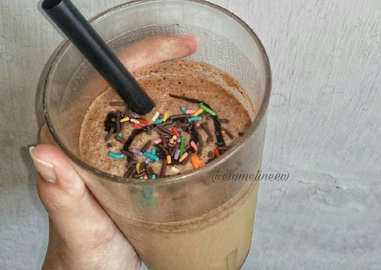 resep ICE COFFEE with cookies and messes