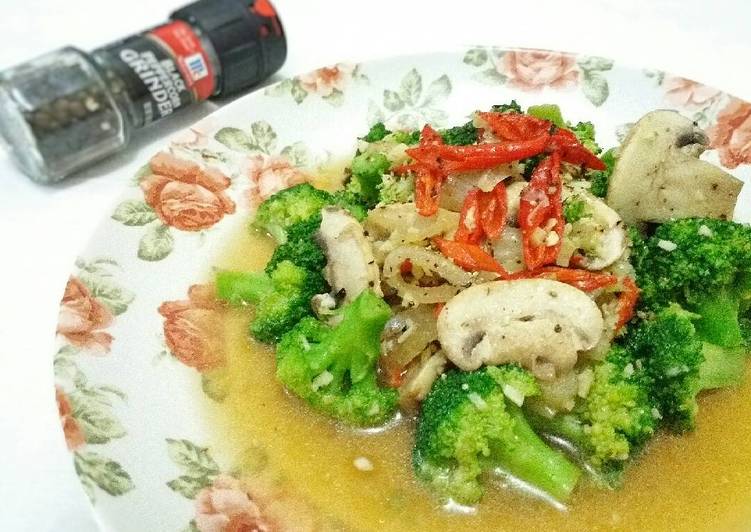 Resep Brokoli Jamur Lada Hitam Karya Nadina Bunga