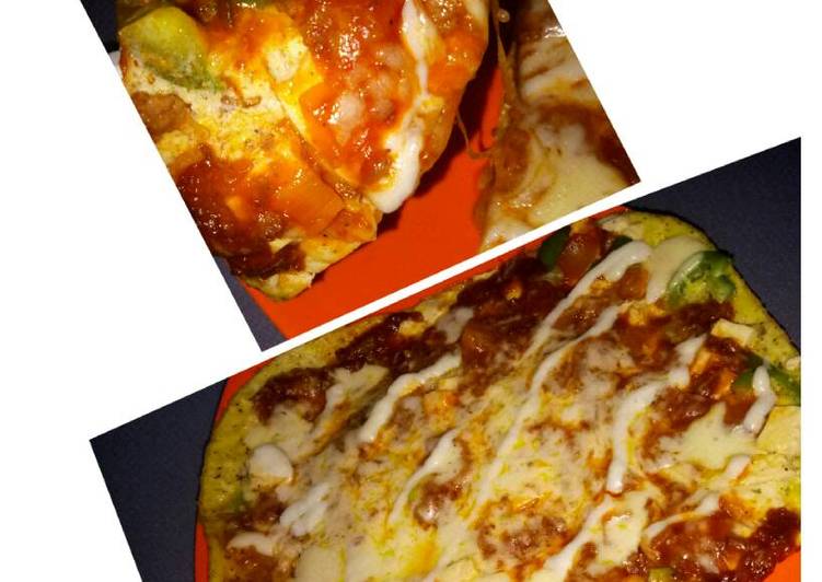 resep lengkap untuk Pizza telor simple yg yummy penyelamat disaat lapar melanda.. ??